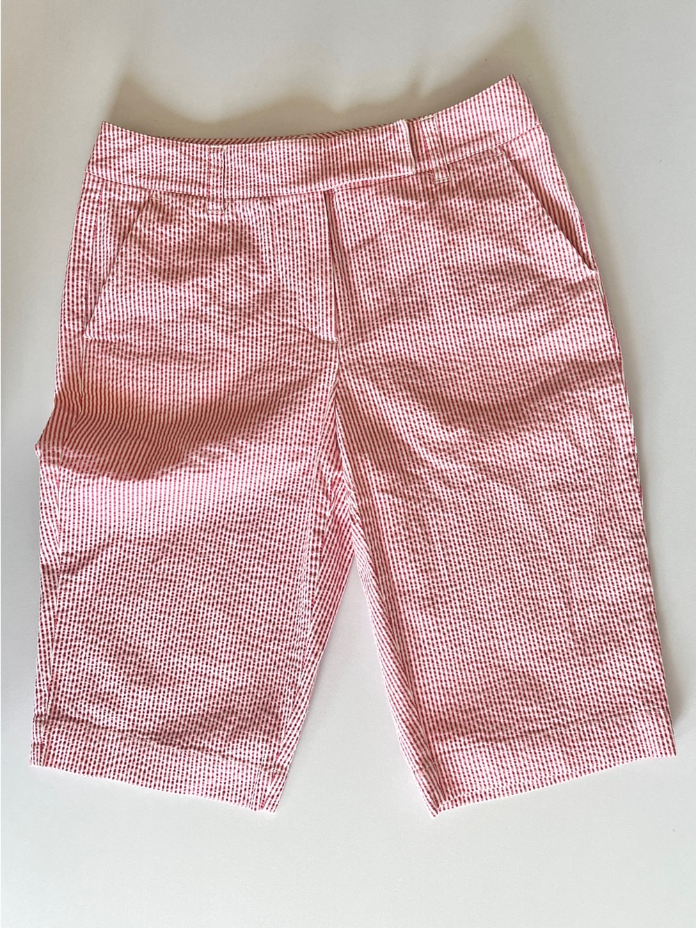 Talbots Bermuda seersucker shorts 2 long stretch pink stripe beach preppy cotton